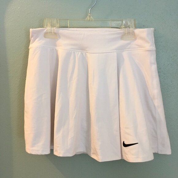 Nike Pants - Nike Dri-Fit Skort Sz Small